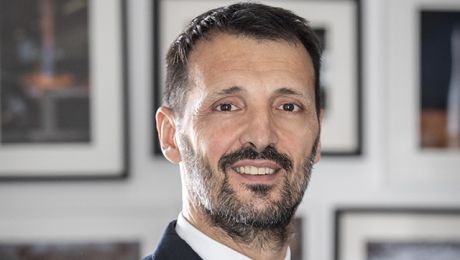 Andrea Genova